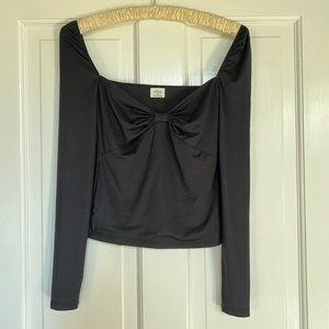 Aritzia Wilfred Fitted Long Sleeve Top